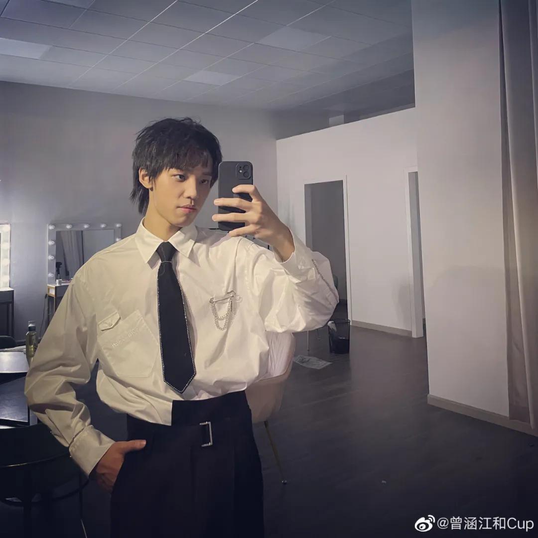 曾涵江为什么被称为浪漫的疯子,曾涵江说过的话