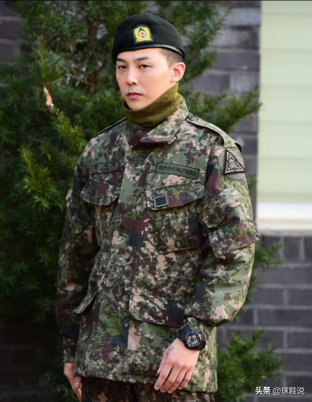 权志龙退伍，再爆联名球鞋。匡威1970S成疑？