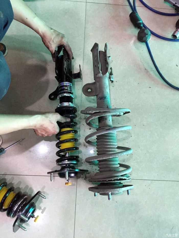 开了十二年的丰田卡罗拉,最新12款丰田卡罗拉1.8收车实录