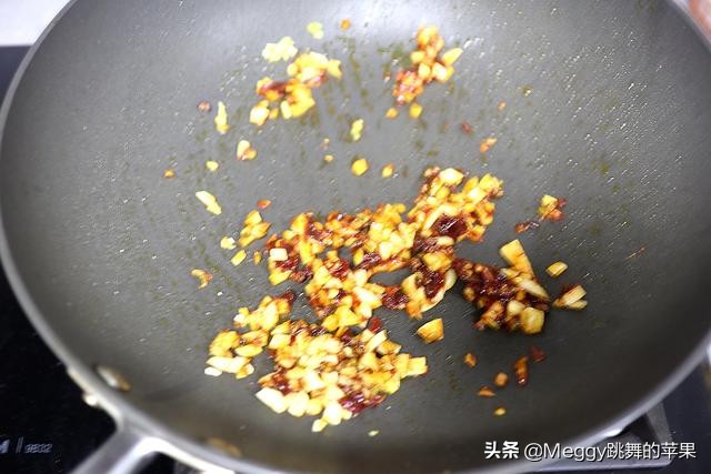 煎鱼技巧不破皮,煎鱼不破皮的小窍门