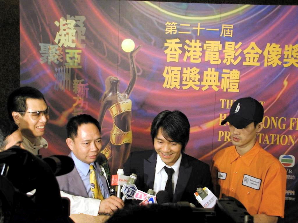 58岁周星驰终于露面了,五十八岁的周星驰