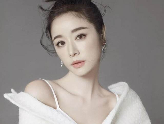 “耐看型美女”有哪些特征,耐看型美女和惊艳型区别