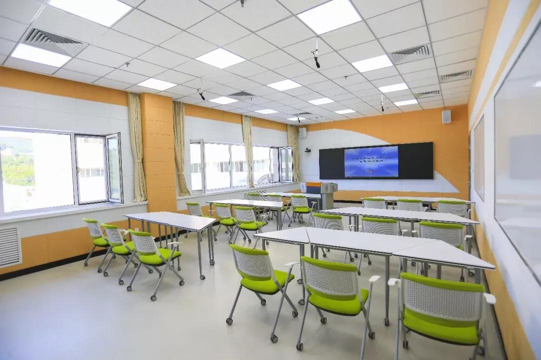 辽宁省高校(三十二)大连外国语大学