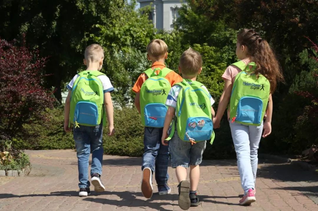 关注海伦多兰英语官网,海伦多兰少儿英语