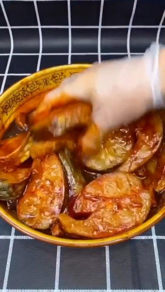 做个美味的红烧鱼,鱼肉最好吃的做法红烧鱼