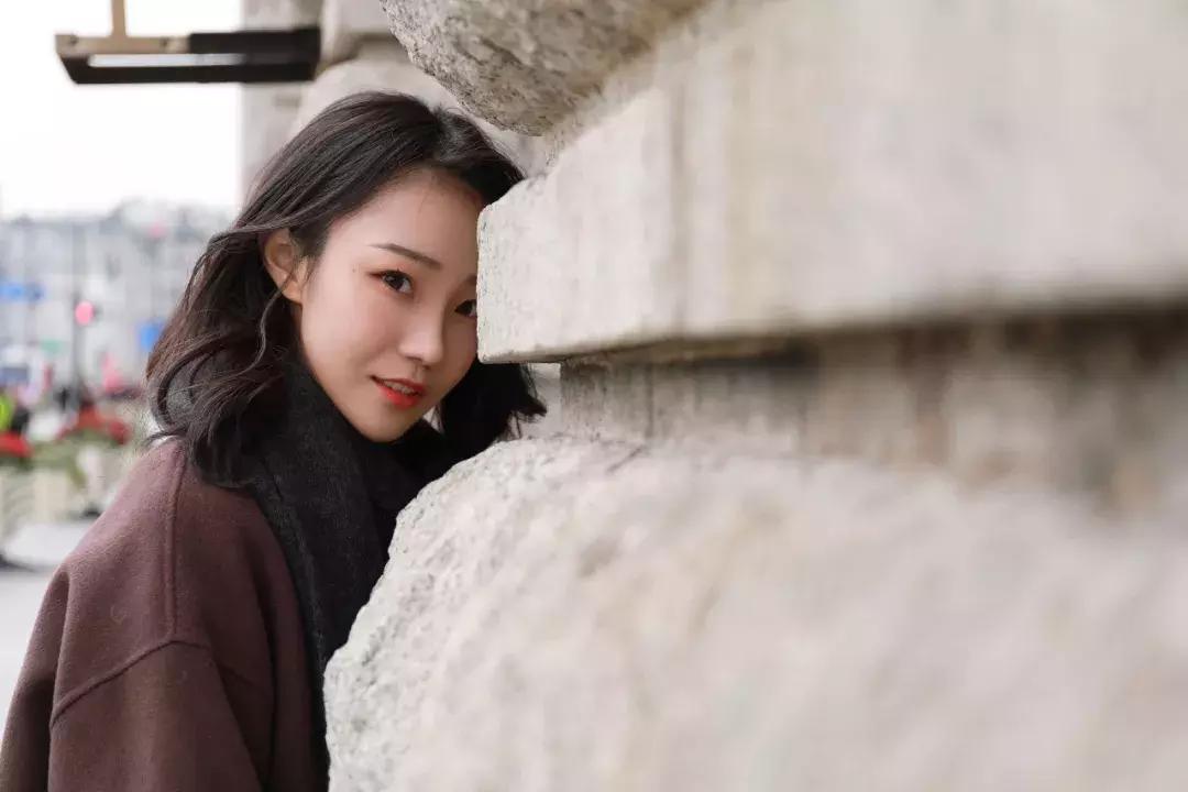 王炸驼色大衣搭配,长款貂皮外套搭配2019