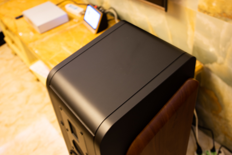 惠威m300mk2是多媒体音箱吗,客厅嵌入式音箱