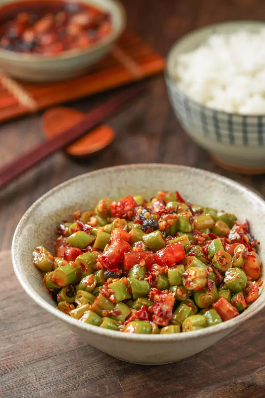 什么东西炒腊肠拌饭好吃,无敌下饭的腊肠酱