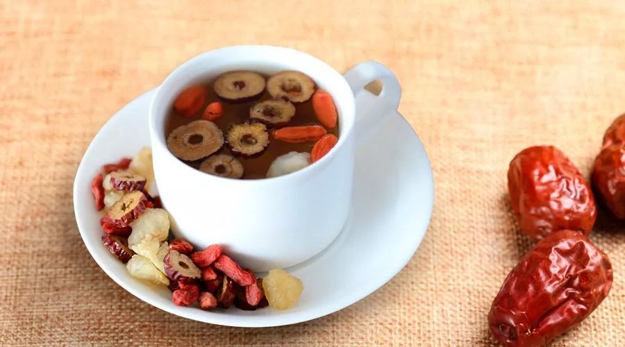 枸杞红枣保温杯的功效,红枣枸杞保温杯滋润