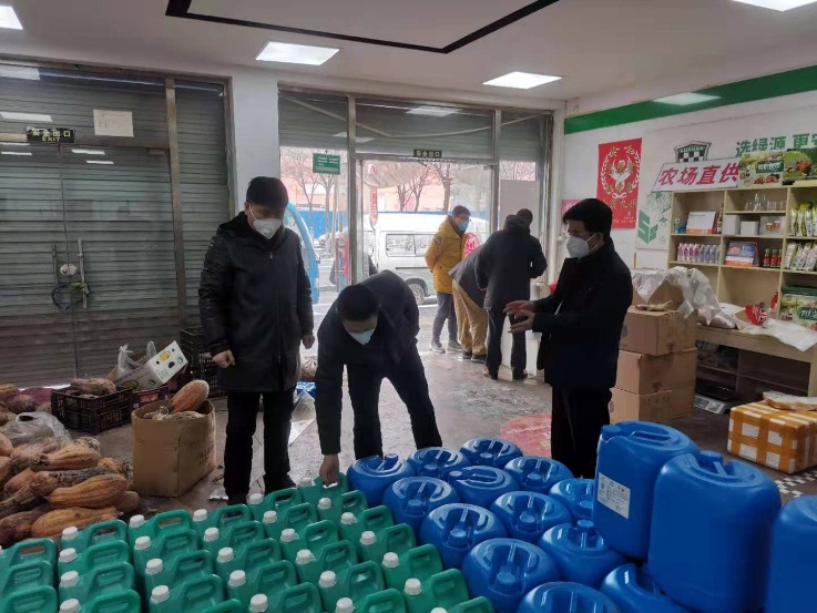 弘扬劳模精神展现劳模风采,劳模精神汇聚奋斗伟力