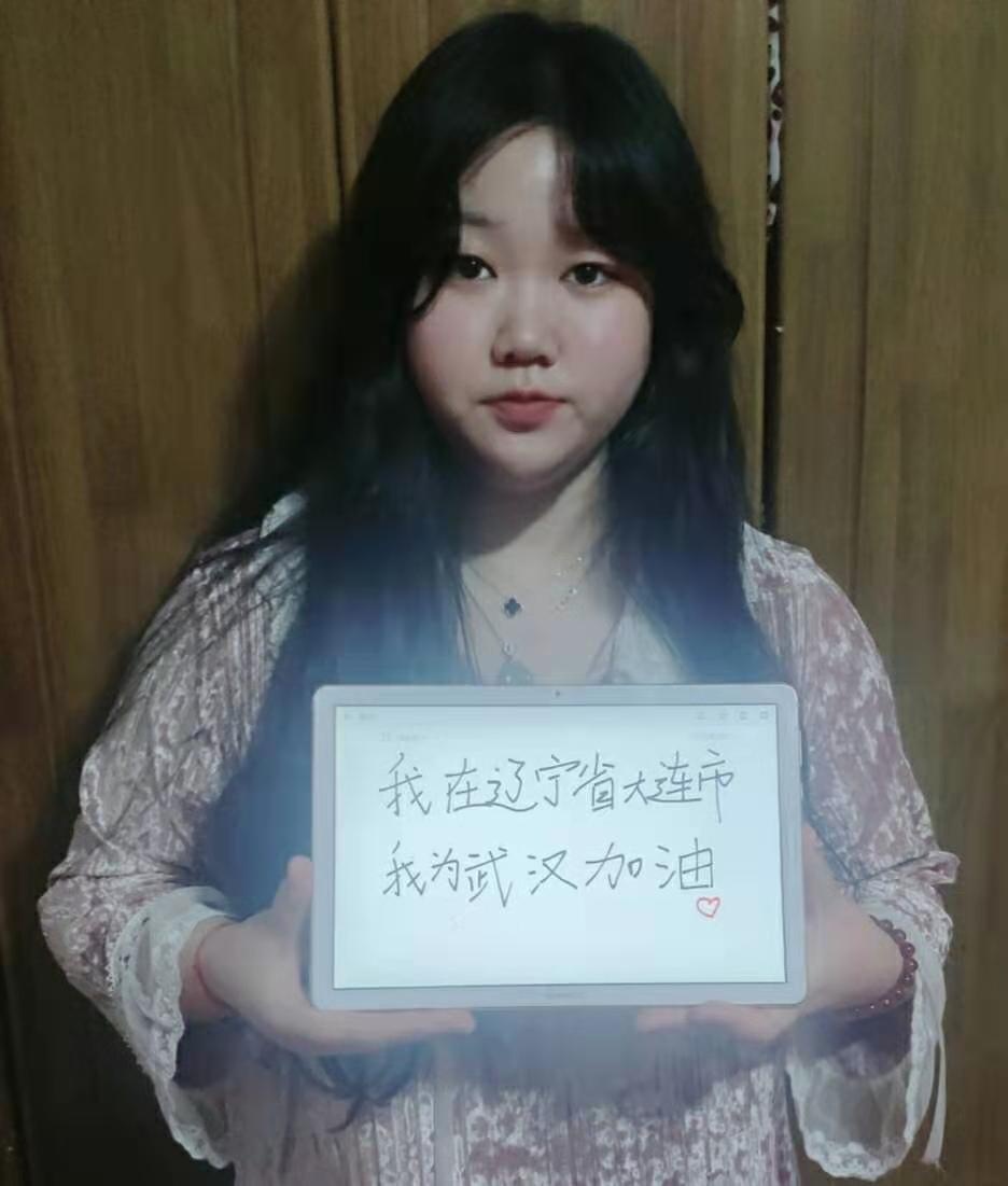 “青”力奉献，战“疫”有我，金普新区大学生手绘祝福为武汉加油