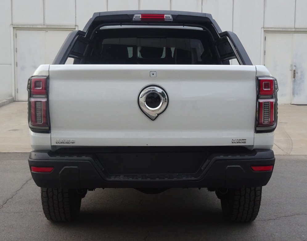 长城汽车皮卡最新款,长城汽车后三开门皮卡