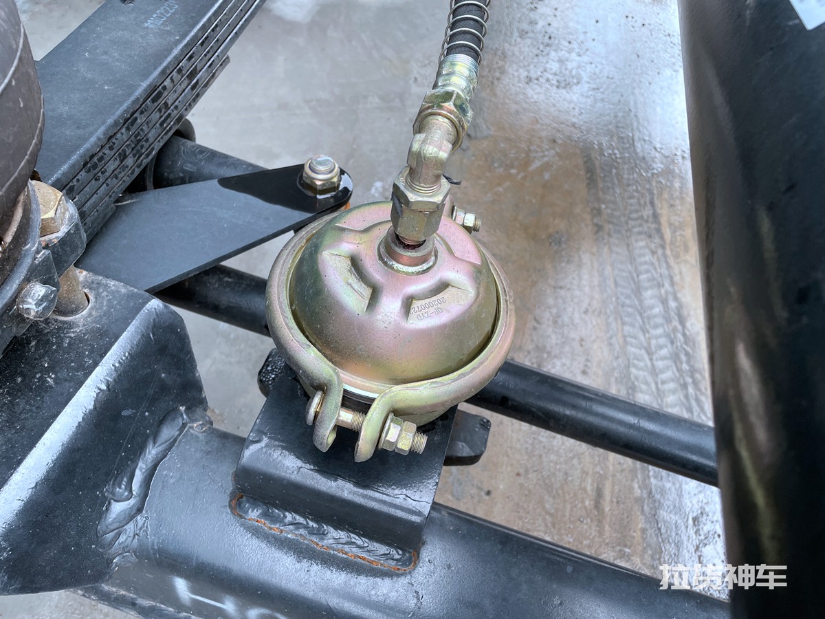 最便宜的前四后六载货车,目前前四后四载货车最新款