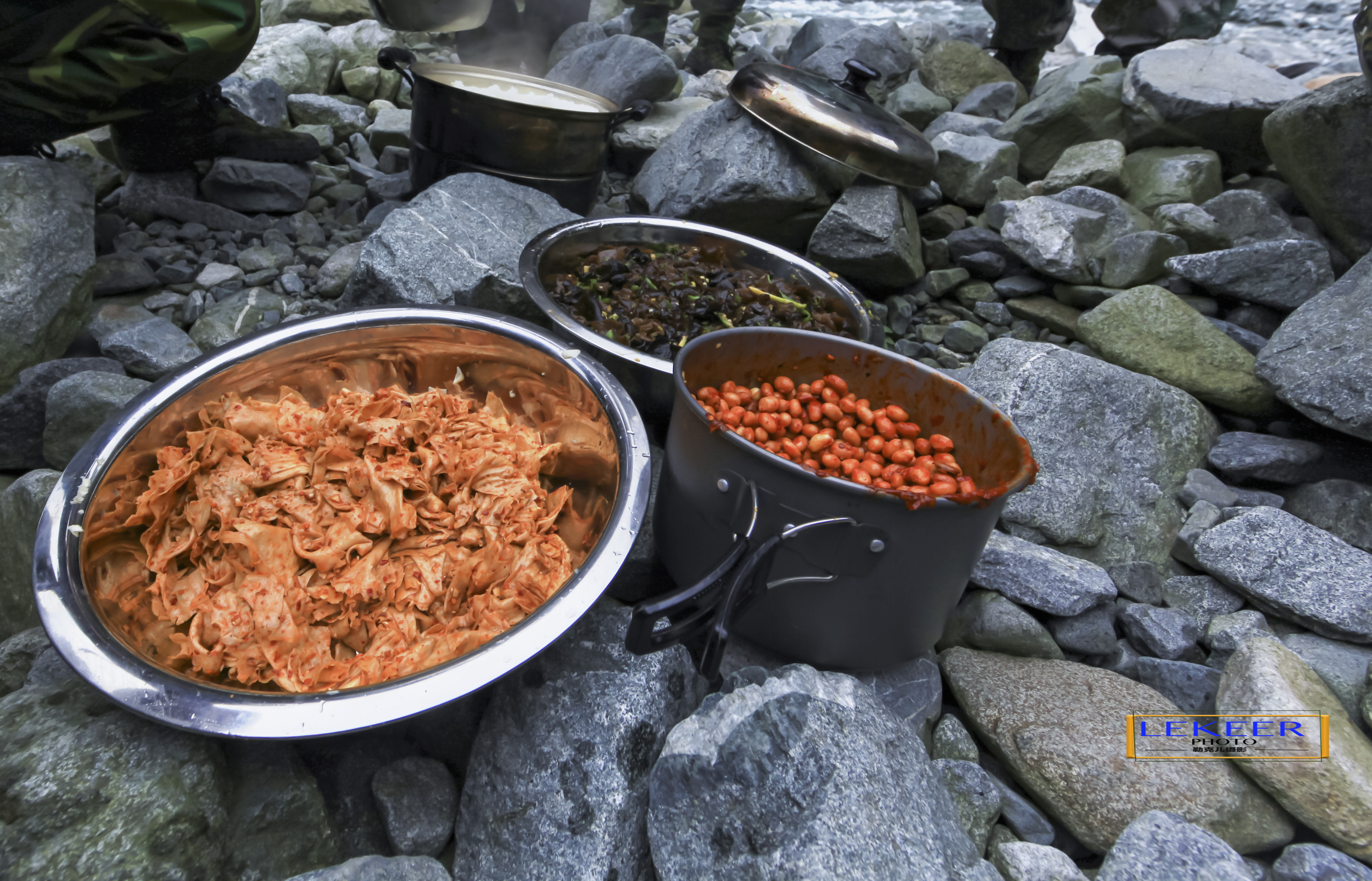 穿越无人区难忘的经历,穿越无人区后半夜的恐怖经历