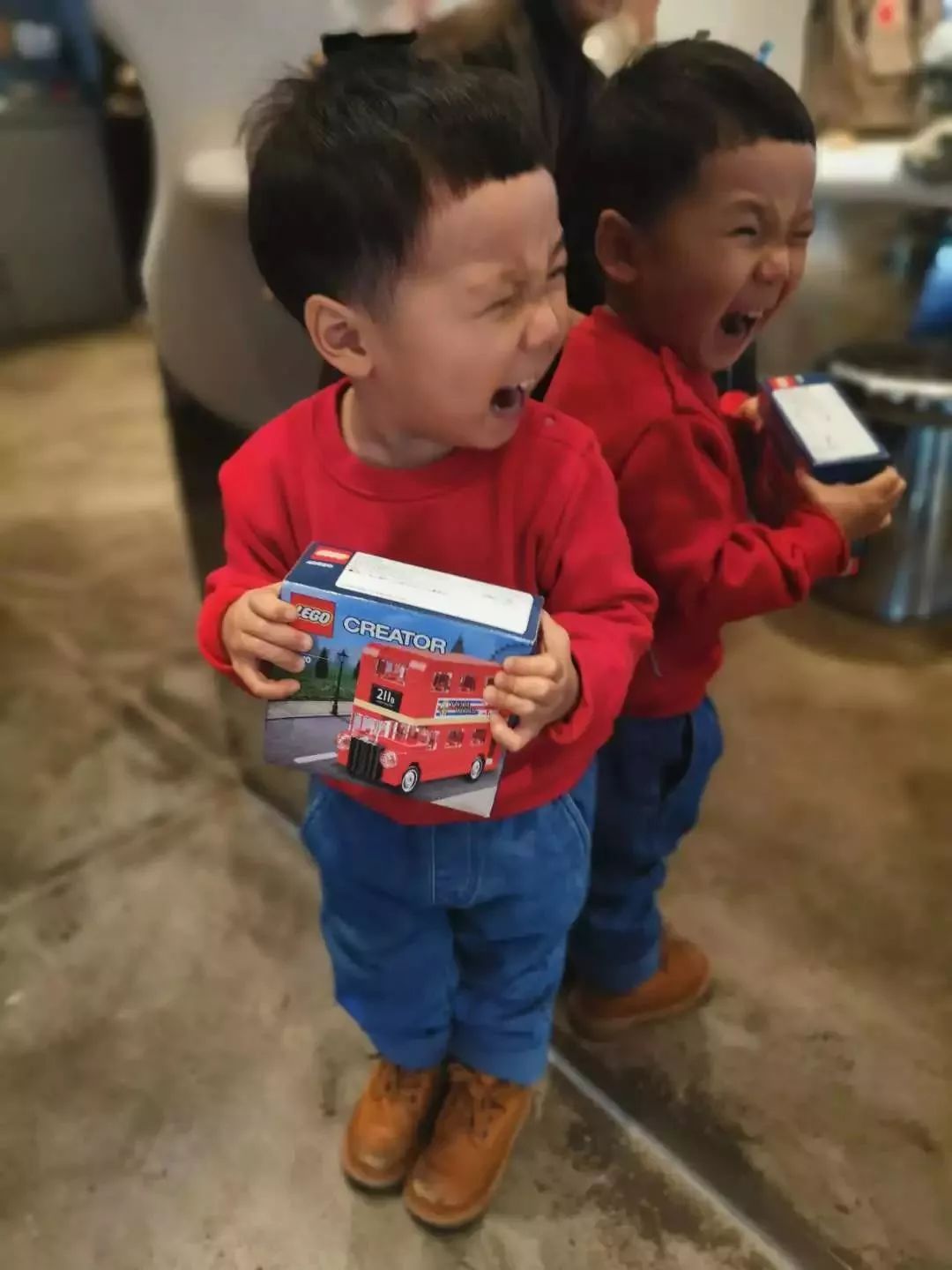 适合在家玩的亲子游戏12岁以上,11个适合宅家带娃的亲子游戏