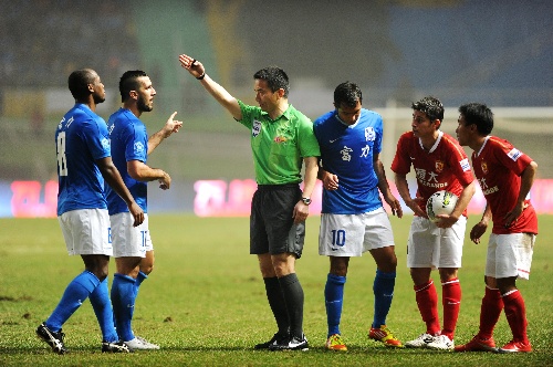 中国足球金哨裁判,2019年裁判金哨