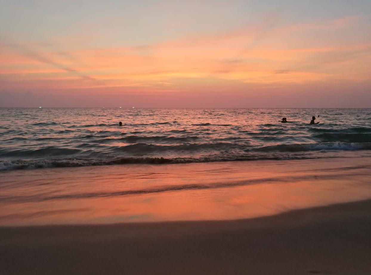 泰国普吉岛斯米兰岛旅游攻略,泰国旅游普吉岛的夏天皮皮岛浮潜