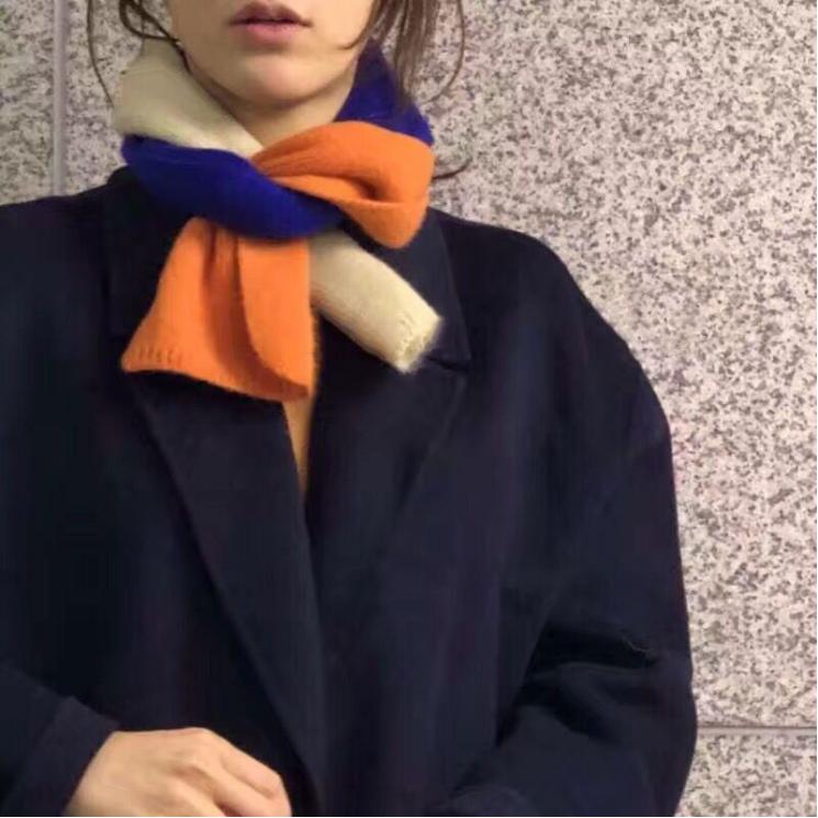 江疏影的衣服和围巾搭配好精致,江疏影穿什么颜色围巾好看