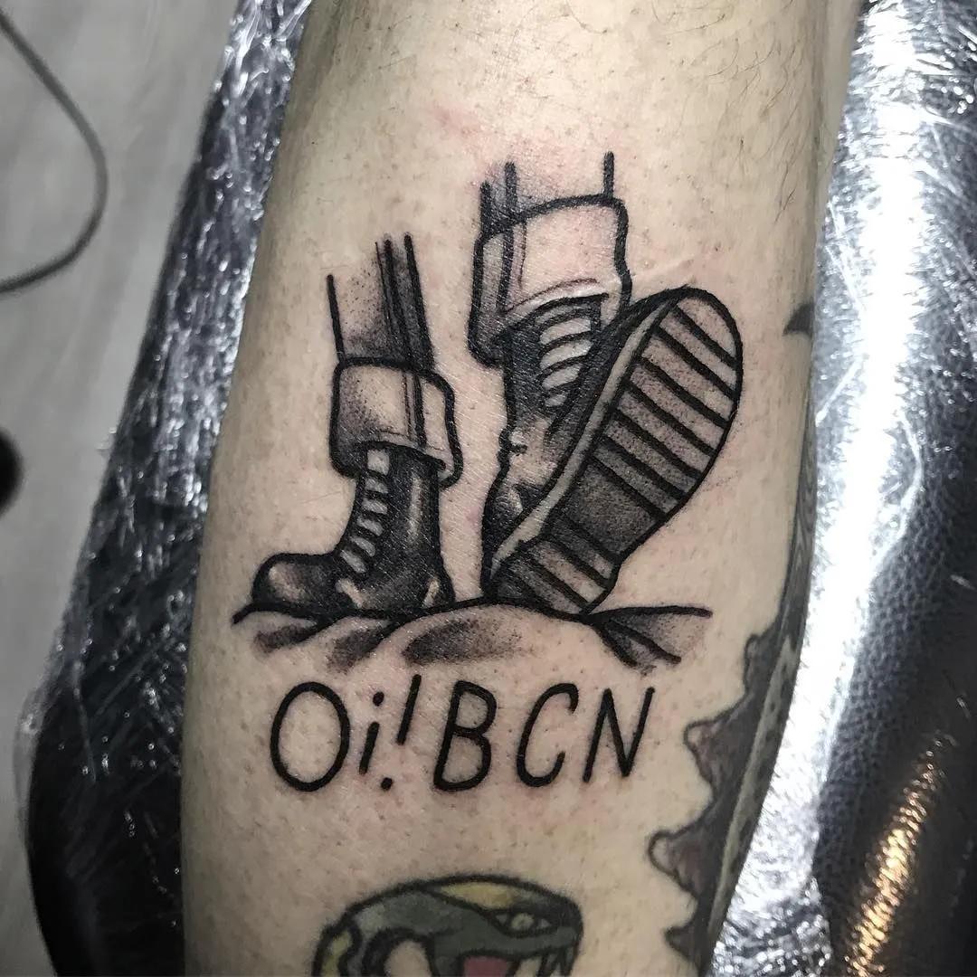 蒸汽朋克纹身和哥特纹身,又纹身又穿鼻环