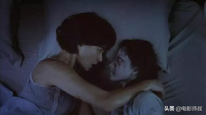 有点搞笑又有点恐怖的恐怖片,特别搞笑又恐怖的恐怖片