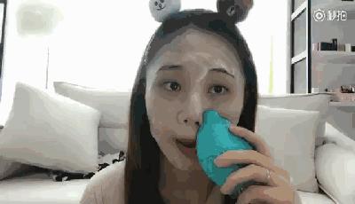 硅胶洁面仪的正确使用方法,硅胶洁面仪和手动洁面仪