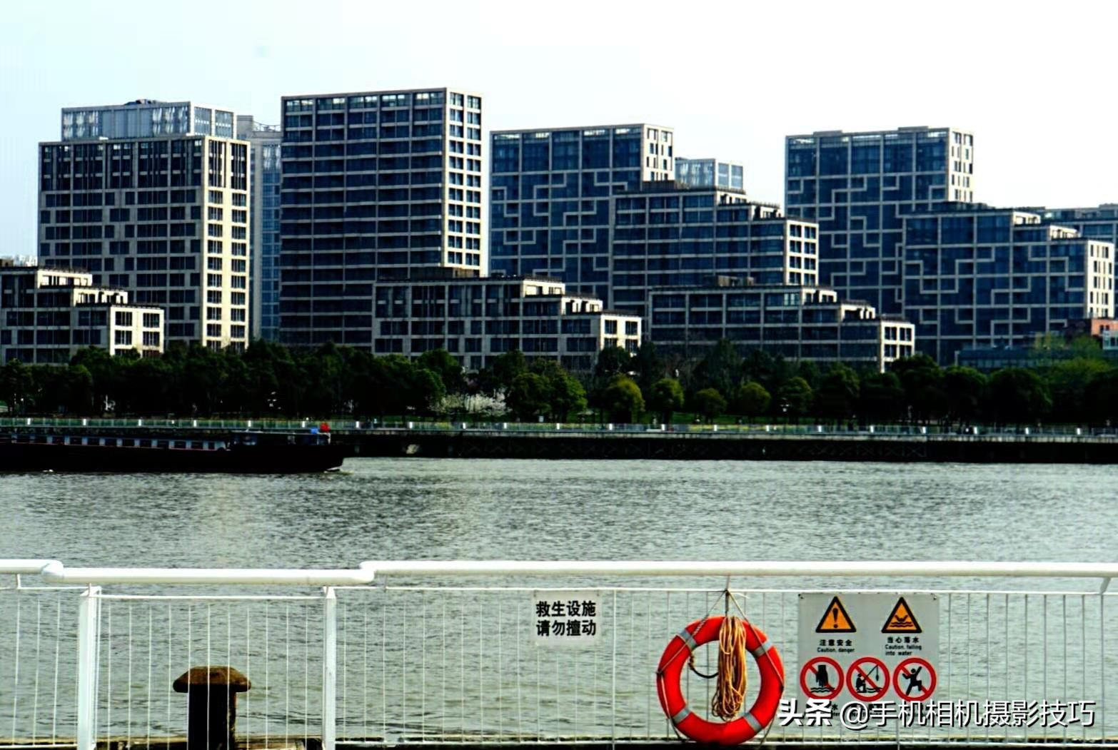 手机变焦和放大的区别,手机变焦有什么用