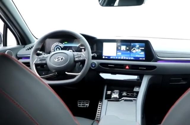 现代“门面”车型来袭，尺寸加长，油耗降低，你说香不香？