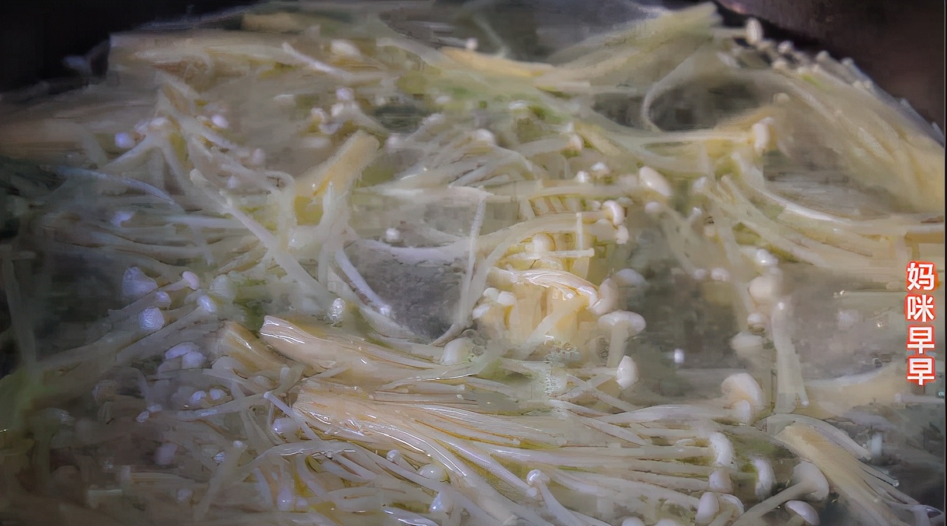 楦胯繍褰撳ご鑴嗙埥鍙彛瀵撴剰,缇庨楦胯繍褰撳ご鐨勫瘬鎰忓拰璞″緛鎰忎箟