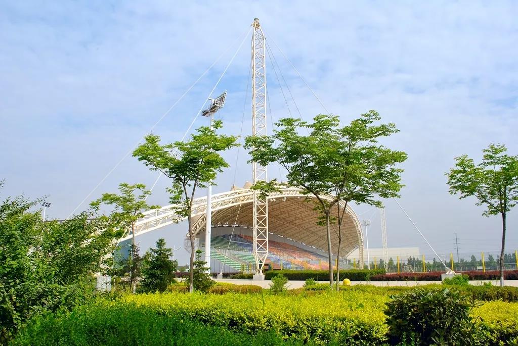 陕西省公办占地面积最大的大专,陕西省占地2000亩的大学