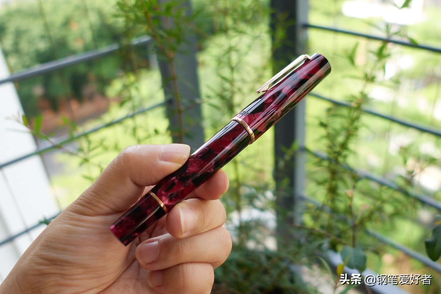 好看真的好看,三文堂钢笔580grii玫瑰金