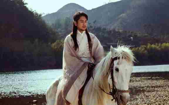 他古代是文财神，家财万贯，协助越国复国并击败吴国