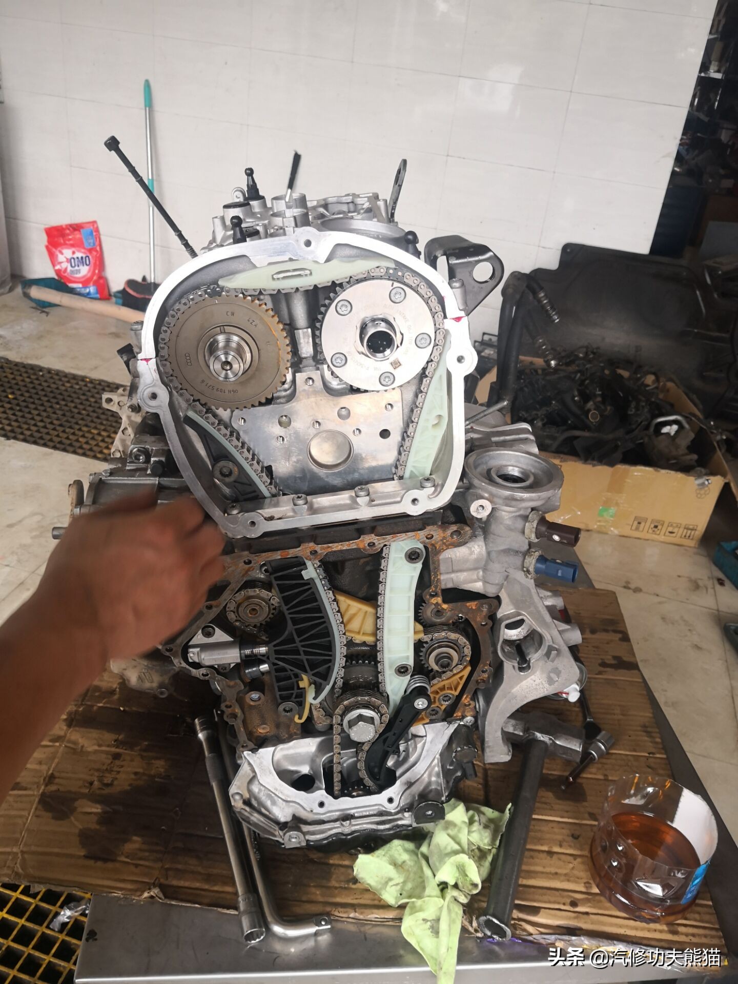 大众途观发动机烧机油维修多少钱,2010款大众途观严重烧机油