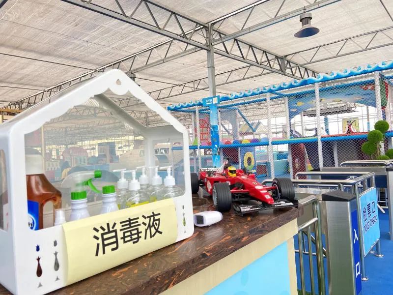 疫情防控不松懈畜牧生产不断档,疫情防控不放松群众生活秩序井然