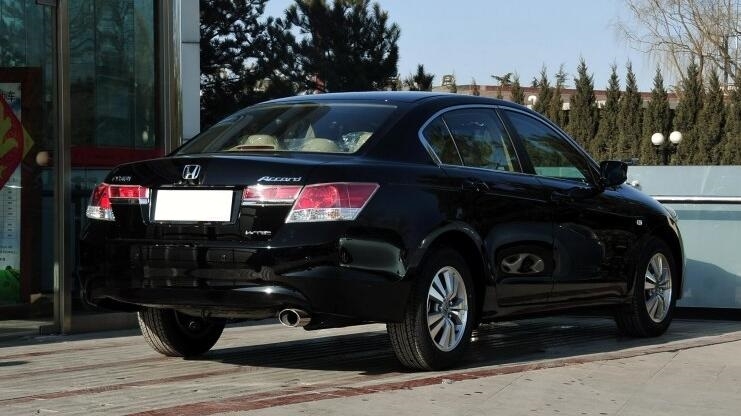 最省油的本田车小型两厢,省油耐用二手车本田雅阁