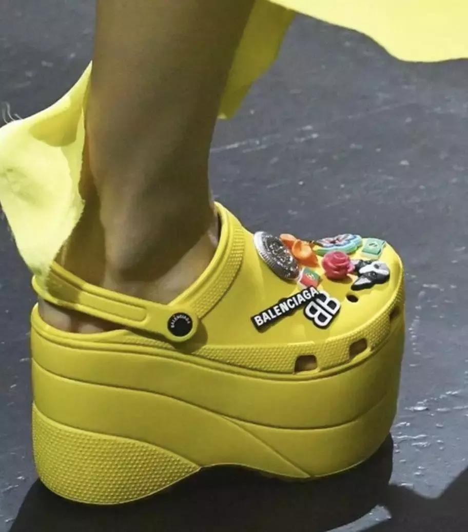 我们花了400块，把土鳖小伙子送上了伦敦时装周？？？