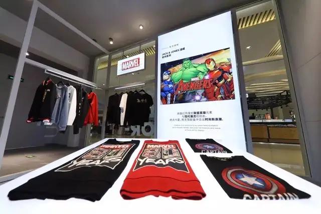 杰克琼斯是怎么跌下神坛,杰克琼斯为什么掉价这么快