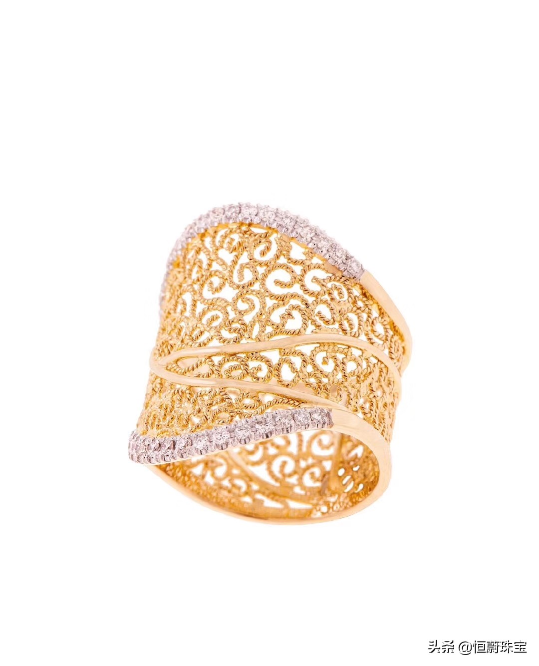 周大福和老凤祥的黄金首饰哪个好,周大福古法黄金手镯值得买吗