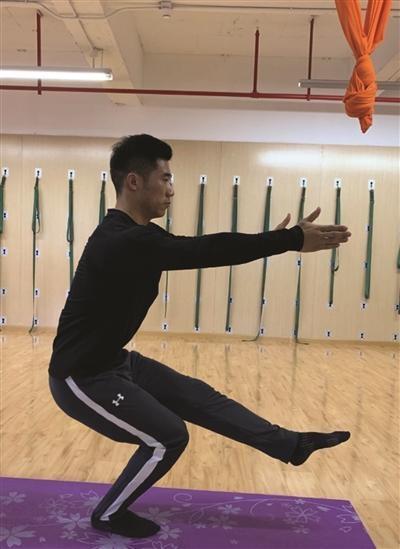 跑步造成脚踝内侧骨头部位疼痛,跑步脚踝肿痛怎么消除