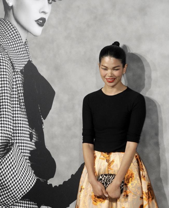 丑模吕燕审美,丑模吕燕身材走样