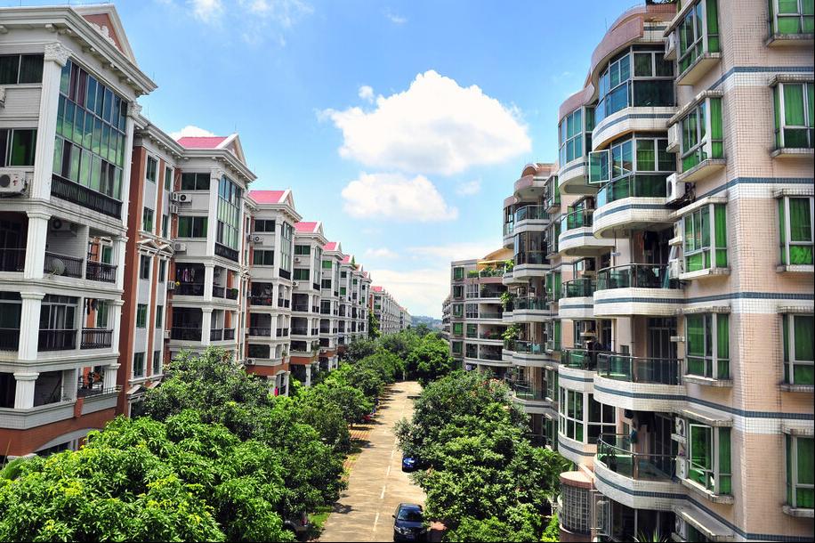 高层楼房东面一层缺点,高层买7层的优缺点