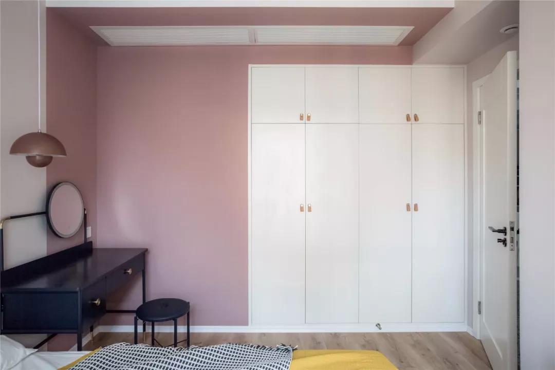 越来越多人不铺地板不铺砖，学她家走一圈水磨石照样很高级，晒晒