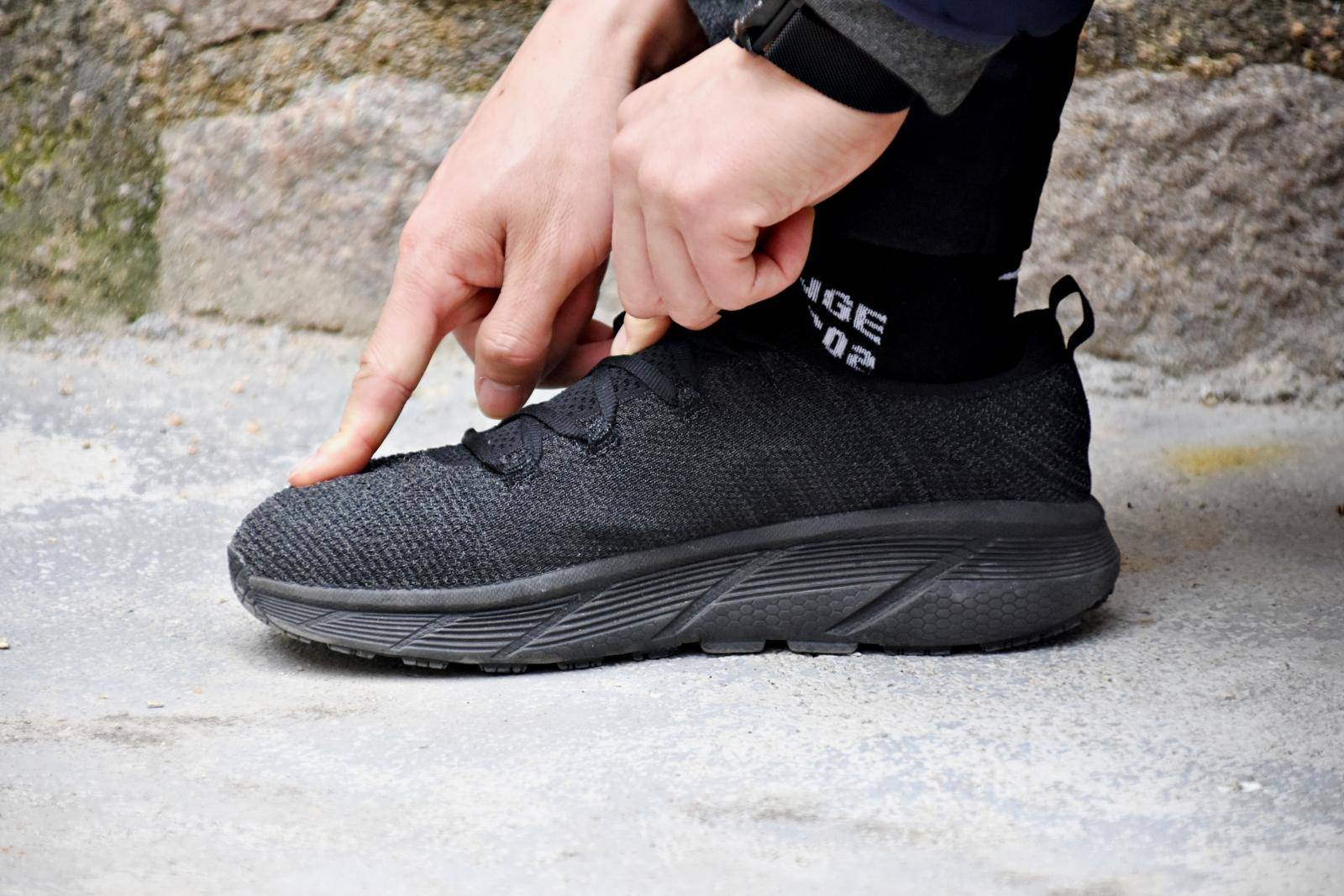 路跑耐磨鞋推荐,2024年新出的慢跑鞋