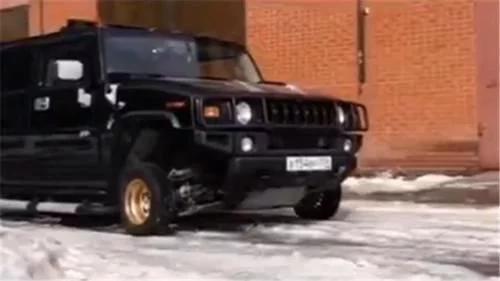 悍马h2改装22寸轮胎,改装悍马h2轮毂