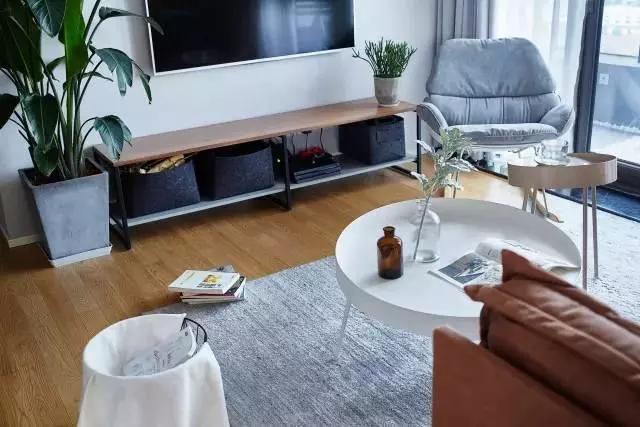 客厅选什么电视柜好看实用,电视柜怎么选又实用又好看客厅