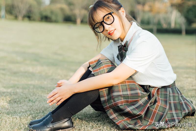 显示器曲屏好还是直屏,曲屏和直屏之争