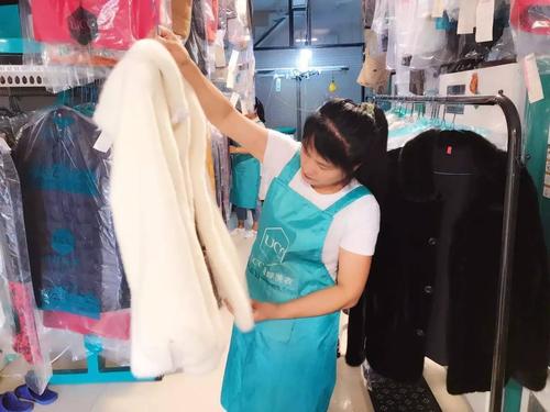 开一家干洗店如何挑选洗涤设备,山东干洗店洗涤设备