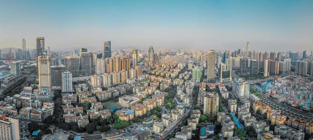 广州cbd震撼航拍,航拍广州琶洲cbd400多米高楼