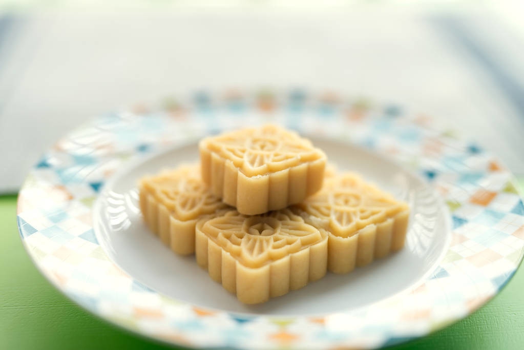 绿豆糕怎么做好吃又简单窍门,绿豆糕的制作方法是怎样的