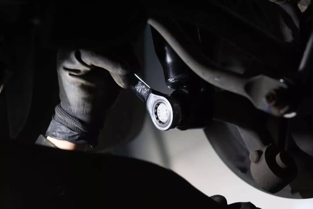 老款途安车异响怎么解决,怪兽修车老途观