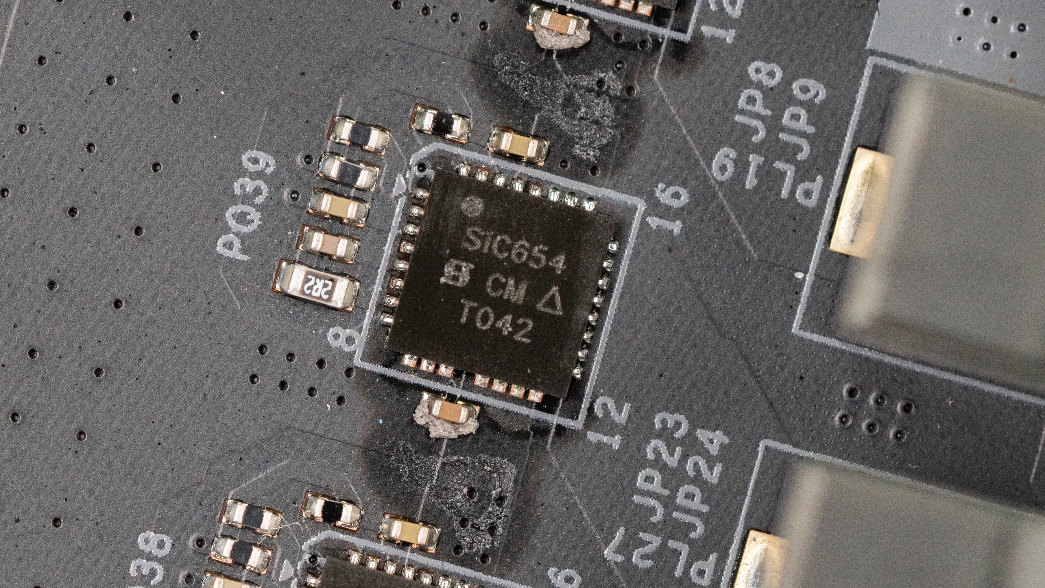 华擎b560m钢铁传奇评测,钢铁是怎样炼成的1957